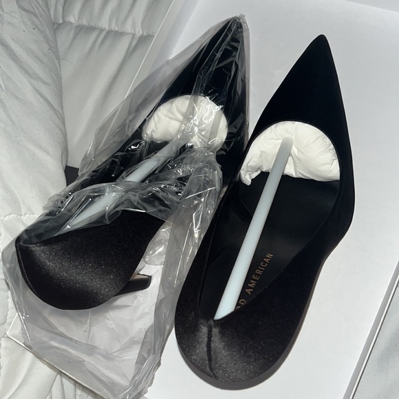 Good American Satin Black heels - Size 8 - Picture 6 of 6